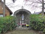 Chtelnica - lurdská jaskyňa na Šteklíne