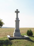 Dolné Orešany - kríž (1946) nad obcou