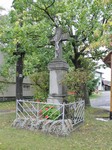 Lošonec - kríž v obci