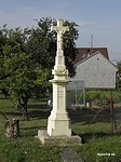 Rovensko - kríž (1913) v obci