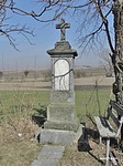 Unín - kríž (1909) na kraji obce